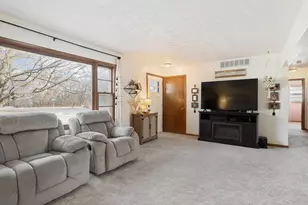 1103 18th St NE, Austin, MN 55912 - Photo 19