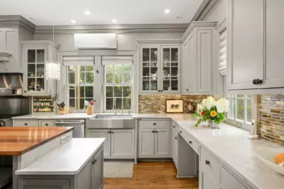 2400 Pillsbury Avenue S, Minneapolis, MN 55404 - Photo 5