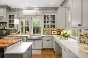 2400 Pillsbury Ave S, Minneapolis, MN 55404 - Photo 5