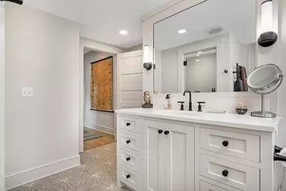 2400 Pillsbury Avenue S, Minneapolis, MN 55404 - Photo 41