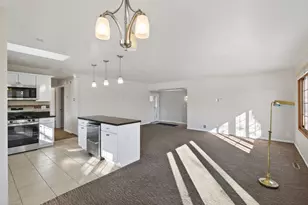 5604 Perry Ave N, Crystal, MN 55429 - Photo 7