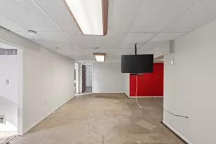 5604 Perry Ave N, Crystal, MN 55429 - Photo 13