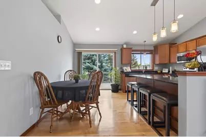 216 Arabian Avenue W, Shakopee, MN 55379 - Photo 9