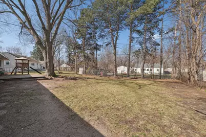 8704 Crest Road, Bloomington, MN 55425 - Photo 23