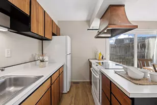 6433 Barrie Rd, Edina, MN 55435 - Photo 15