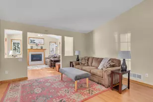 8568 Stratford Ln, Brooklyn Park, MN 55443 - Photo 3