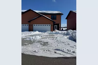 807 Viburnum Street, Belle Plaine, MN 56011 - Photo 1