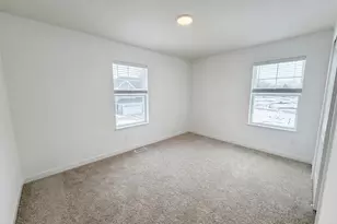 3092 Vanderbie St, Little Canada, MN 55117 - Photo 15