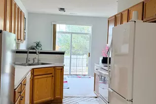 1646 Liberty Cir, Shakopee, MN 55379 - Photo 9