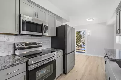 13832 Shirley Drive, Burnsville, MN 55337 - Photo 7