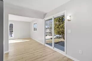 13832 Shirley Dr, Burnsville, MN 55337 - Photo 9