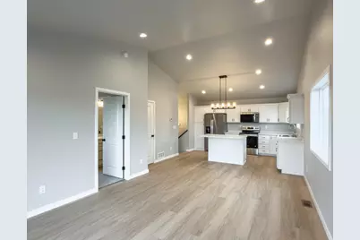 1896 19th Avenue N, Wahpeton,  58075 - Photo 5