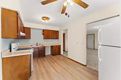 1401 Prosperity Avenue, Saint Paul, MN 55106 - Photo 7