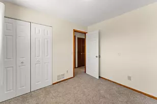 1401 Prosperity Ave, Saint Paul, MN 55106 - Photo 13