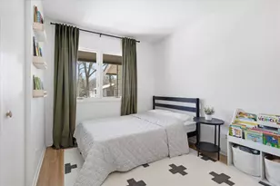 140 Birnamwood Dr, Burnsville, MN 55337 - Photo 19