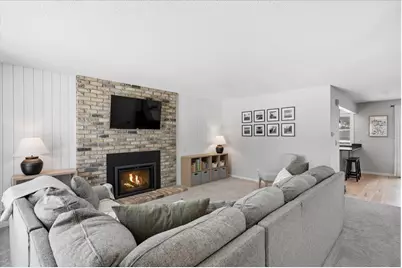 140 Birnamwood Drive, Burnsville, MN 55337 - Photo 5