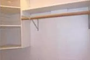 415 Ridgewood Ave, Minneapolis, MN 55403 - Photo 9