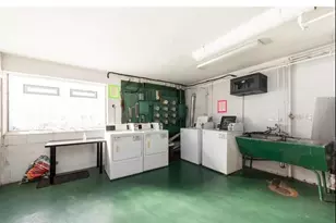 415 Ridgewood Ave, Minneapolis, MN 55403 - Photo 11