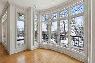 112 Groveland Terrace, Minneapolis, MN 55403 - Photo 5