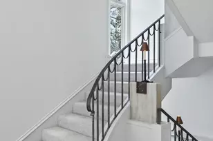 112 Groveland Terrace, Minneapolis, MN 55403 - Photo 7