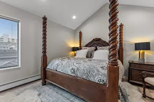 7500 Edinborough Way, Edina, MN 55435 - Photo 17