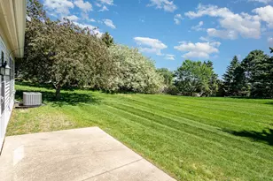 14502 Eureka Ct, Apple Valley, MN 55124 - Photo 19