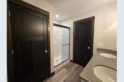 370 Horizon Drive, Le Center, MN 56057 - Photo 13