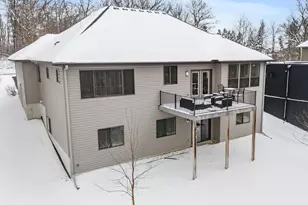 5785 Juneau Ln N, Plymouth, MN 55446 - Photo 41