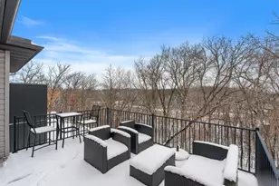 5785 Juneau Ln N, Plymouth, MN 55446 - Photo 3