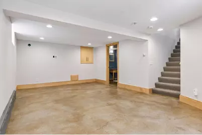 1060 Lincoln Avenue, Saint Paul, MN 55105 - Photo 35