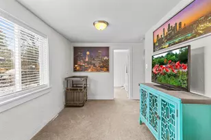 176 Hanson Rd, Mahtomedi, MN 55115 - Photo 11