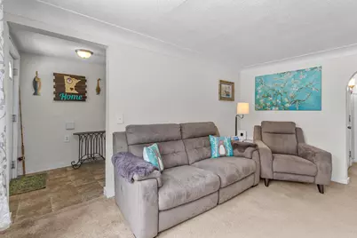 176 Hanson Road, Mahtomedi, MN 55115 - Photo 7