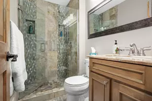 6948 Raven Ct, Eden Prairie, MN 55346 - Photo 13