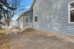 2639 Lake Ct Cir, Mounds View, MN 55112 - Photo 31