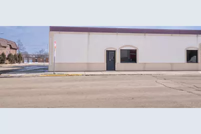 146 2nd Avenue NE, Valley City, ND 58072 - Photo 1