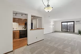 1800 Riverwood Dr, Burnsville, MN 55337 - Photo 15