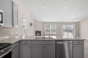 20646 Gosford Way, Lakeville, MN 55044 - Photo 9