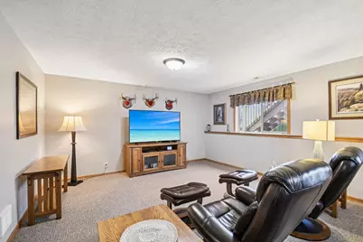 7665 Homestead Court S, Cottage Grove, MN 55016 - Photo 39