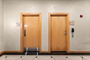 500 E Grant St, Minneapolis, MN 55404 - Photo 19