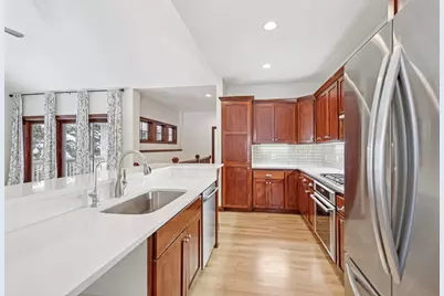 15837 Drawstone Trail, Apple Valley, MN 55124 - Photo 13