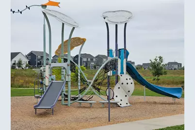 4760 Airlake Curve, Woodbury, MN 55129 - Photo 11