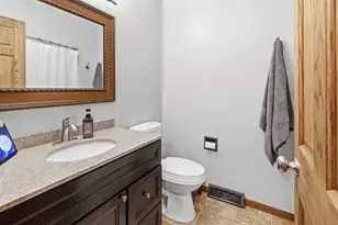 2408 16th Ave S, Fargo,  58103 - Photo 15