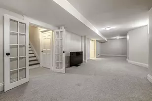 3115 E Bde Maka Ska Pkwy, Minneapolis, MN 55408 - Photo 23