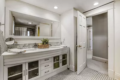 3115 E Bde Maka Ska Parkway, Minneapolis, MN 55408 - Photo 21