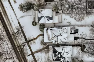 3115 E Bde Maka Ska Pkwy, Minneapolis, MN 55408 - Photo 29