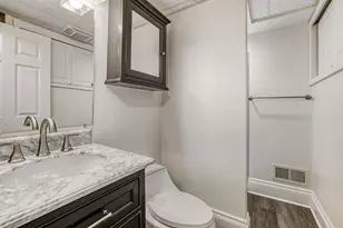 3115 E Bde Maka Ska Pkwy, Minneapolis, MN 55408 - Photo 23