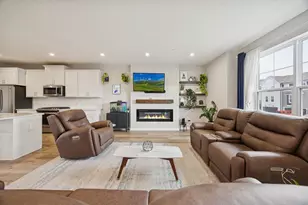 13485 Territorial Cir N, Maple Grove, MN 55369 - Photo 3