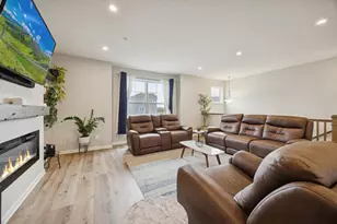 13485 Territorial Cir N, Maple Grove, MN 55369 - Photo 5