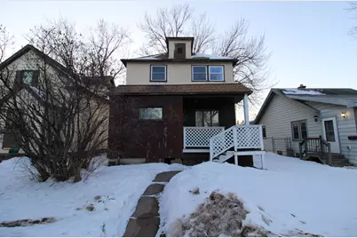 2519 3rd Avenue E, Hibbing, MN 55746 - Photo 1