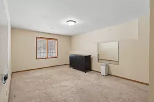 10010 Fallgold Parkway N, Brooklyn Park, MN 55443 - Photo 29